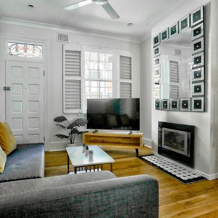 Gorgeous 2 Bedroom House Ultimo 2 E-Bikes Included Sidney Dış mekan fotoğraf